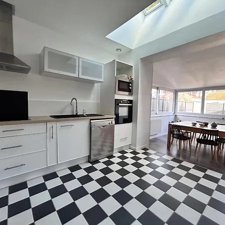 Maison Rénovée 4 Ch. Avec Jardin, à 700m De La Et Proches Commerces - St Brevin Les Pins - Fr-1-364-152 Saint-Brevin-les-Pins