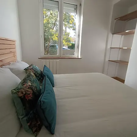 Maison Rénovée 4 Ch. Avec Jardin, à 700m De La Et Proches Commerces - St Brevin Les Pins - Fr-1-364-152 Saint-Brévin-les-Pins